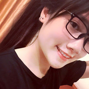 Meet your Posher, Linh